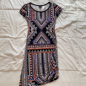 Comfy Mossimo geometric print dress